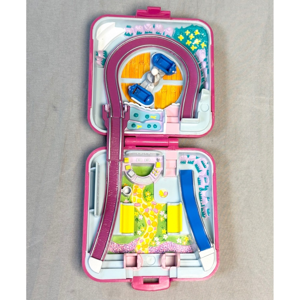 Vintage 1989 Polly Pocket Polly's world fun fair compact only